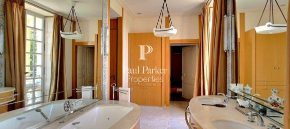 14 bedrooms Castles in Le Mans, France No. 346608 13