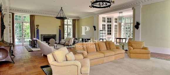 14 bedrooms Castles in Le Mans, France No. 346608 10