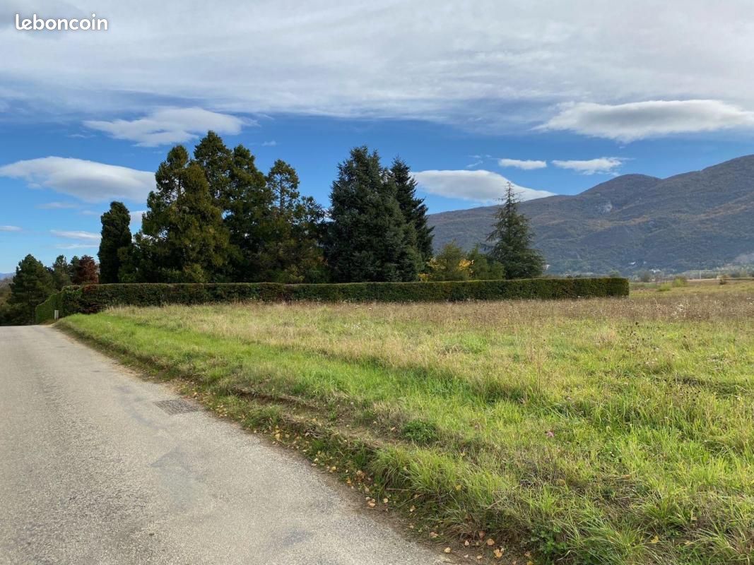 Земельный участок 635м² в Желлян, Франция № 104402