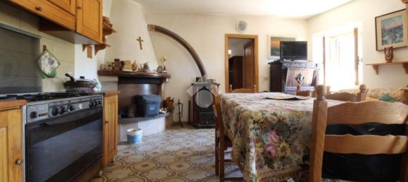 2 bedrooms Apartment in Rocca Sinibalda, Italy No. 258301 5