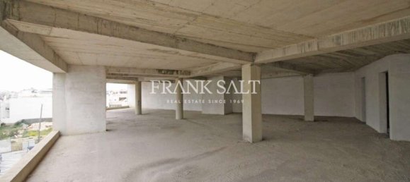 Büro in Fgura, Malta 312m², Nr. 12684 3