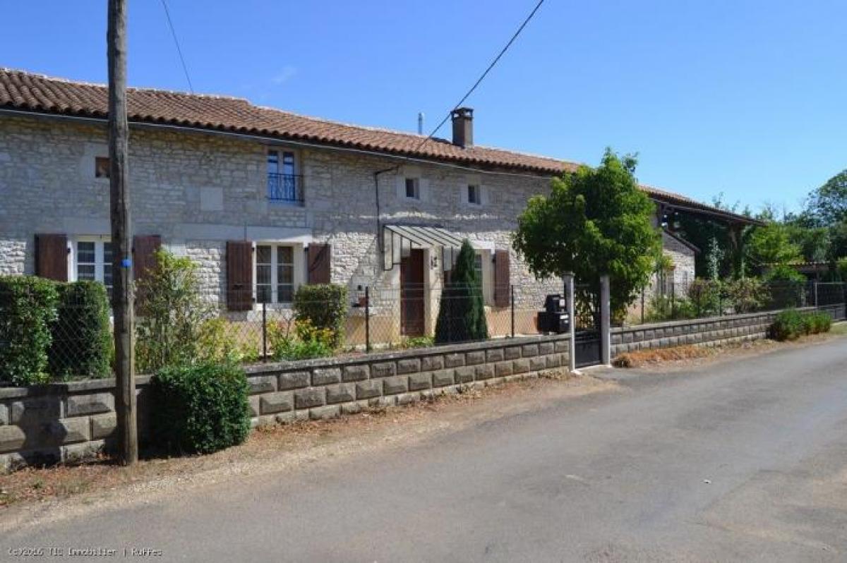 Дом с 3 спальнями в Рюффек, Франция № 22072