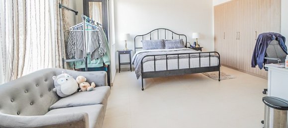 4 bedrooms Townhouse in Dubai Sports City, UAE No. 3780 9