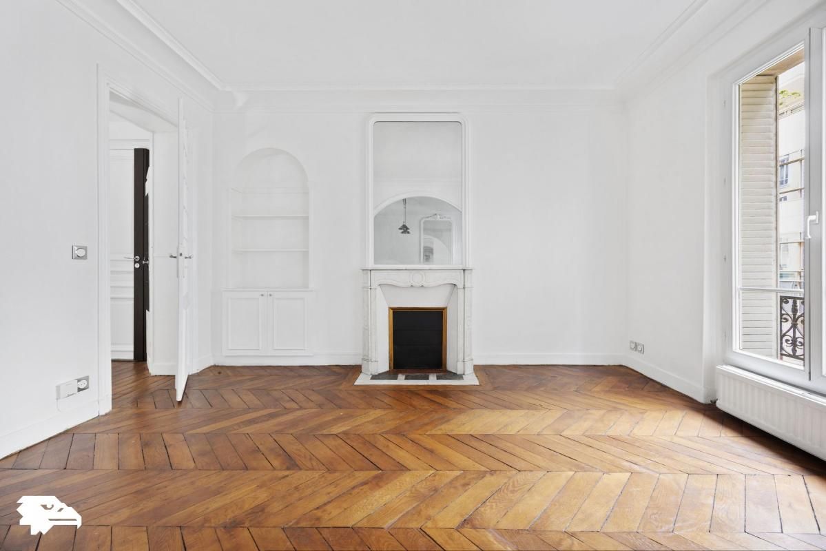 2 bedrooms Apartment in Levallois-Perret, France No. 178850