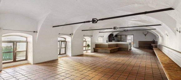 Таунхаус с 30 комнатами в Рец, Австрия № 256781 9