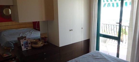 4 bedrooms Apartment in Jesolo, Italy No. 317853 9