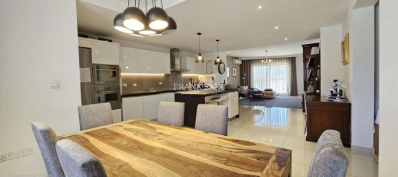 Пентхаус с 3 спальнями в Свийи, Мальта № 2958 2