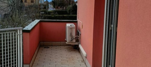 3 rooms Apartment in Paese, Italy No. 220891 19