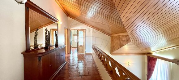 Дом с 5 спальнями в Повуа ди Варзин, Португалия № 20098 18