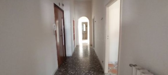 3 bedrooms Apartment in Cerignola, Italy No. 180142 5