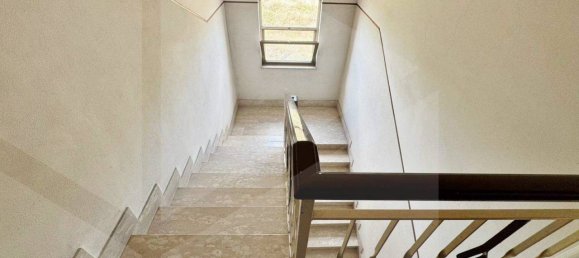 10-Zimmer Haus in Rome, Italy, Nr. 34324 124