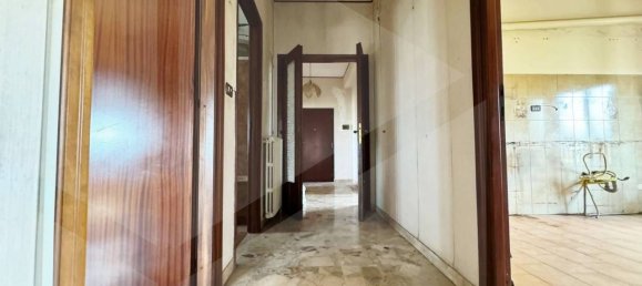 10-Zimmer Haus in Rome, Italy, Nr. 34324 106