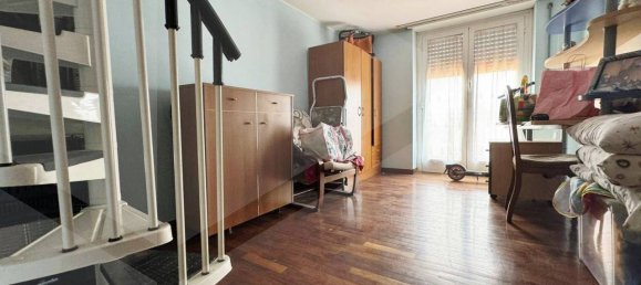 10-Zimmer Haus in Rome, Italy, Nr. 34324 172
