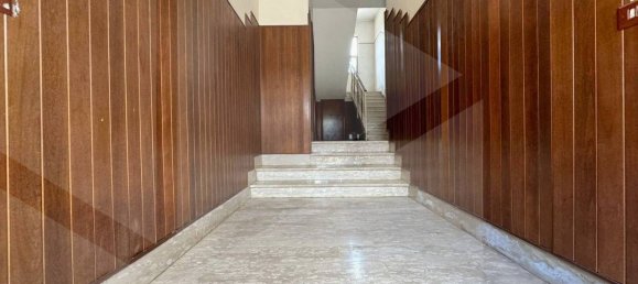 10-Zimmer Haus in Rome, Italy, Nr. 34324 105