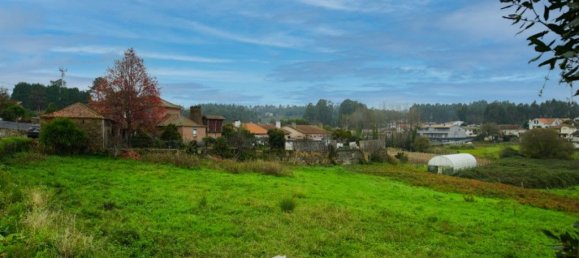1490m² Land in Santa Maria da Feira, Portugal No. 86342 2