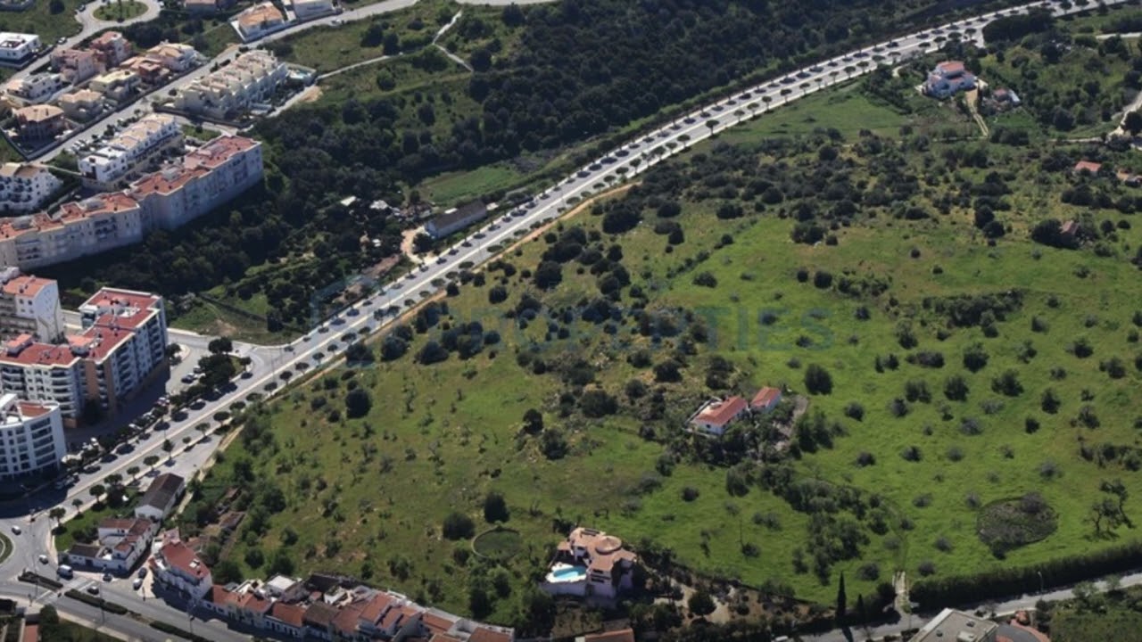  قطعة أرض في Lagos, Portugal 900متر مربع رقم 209942