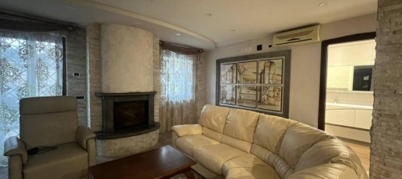 4 rooms Villa in Scafati, Italy No. 32588 9