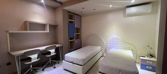 4 rooms Villa in Scafati, Italy No. 32588 25