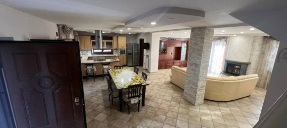 4 rooms Villa in Scafati, Italy No. 32588 6