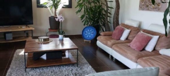 6 bedrooms Villa in Le Luc, France No. 285909 5