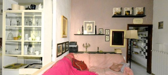 2 rooms Apartment in Arezzo, Italy No. 285223 12