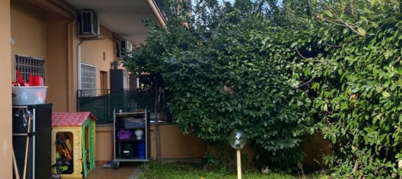 4 rooms Apartment in Rome, Italy No. 203196 3