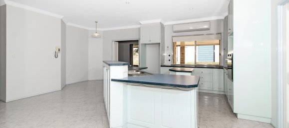 3 غرف نوم منزل في Crows Nest, Australia رقم 375 14