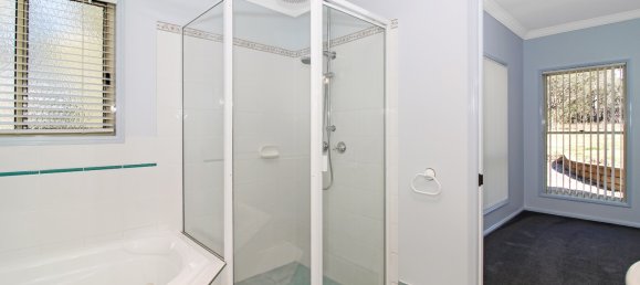 3 غرف نوم منزل في Crows Nest, Australia رقم 375 23