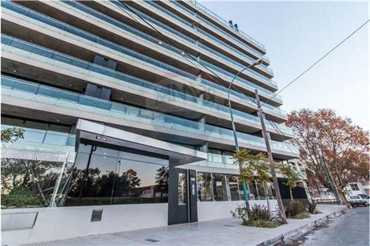 3 bedrooms Apartment in Vicente Lopez, Argentina No. 11165