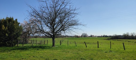 3 bedrooms House in Ain, France No. 279664 10