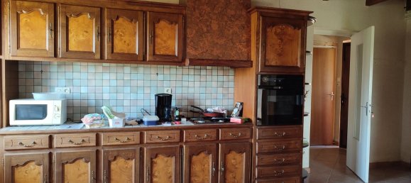 3 bedrooms House in Ain, France No. 279664 2