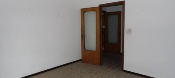 5-Zimmer Wohnung in Sant'Agata li Battiati, Italy, Nr. 202711 3