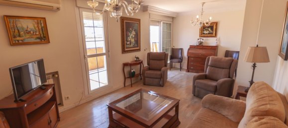 3 bedrooms Penthouse in Estepona, Spain No. 147563 8