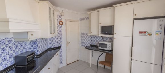 3 bedrooms Penthouse in Estepona, Spain No. 147563 12