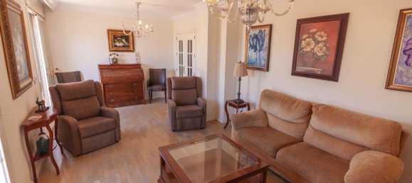 3 bedrooms Penthouse in Estepona, Spain No. 147563 7