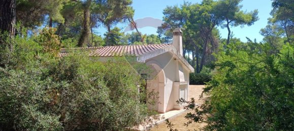 3 bedrooms Villa in Castellaneta, Italy No. 270531 2