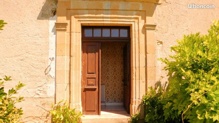 4 bedrooms House in Lot, France No. 308581