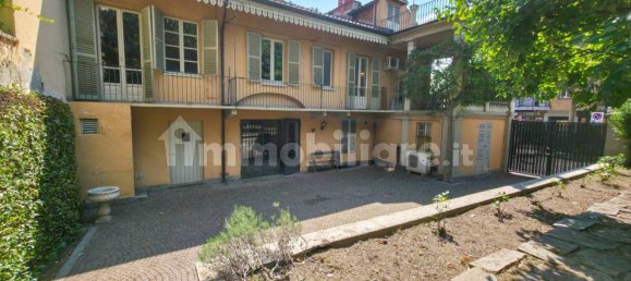 5 chambres Villa à Settimo Torinese, Italy No. 265437 2