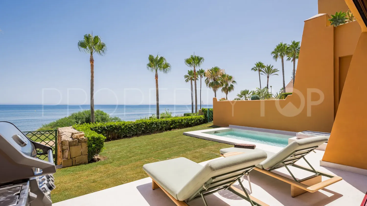 4 bedrooms Apartment in Estepona, Spain No. 182230