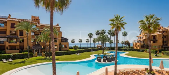 4 bedrooms Apartment in Estepona, Spain No. 182230 18