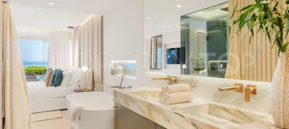 4 bedrooms Apartment in Estepona, Spain No. 182230 13