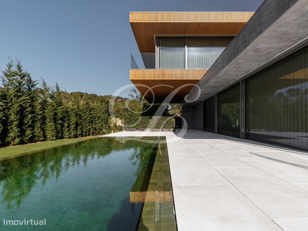 5 bedrooms House in Cascais, Portugal No. 170727