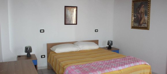 Apartamento de 3 habitaciónes en San Salvo, Italy No. 23829 6