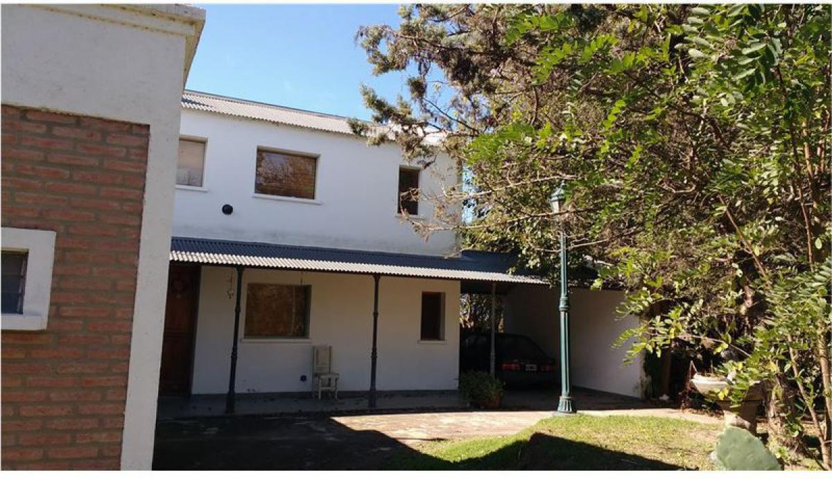 3 bedrooms House in Cordoba, Argentina No. 57440