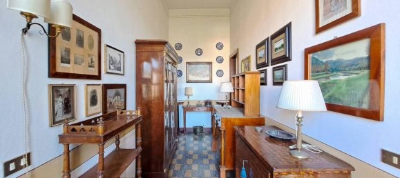 Квартира с 6 комнатами в Лукка, Италия № 41376 37