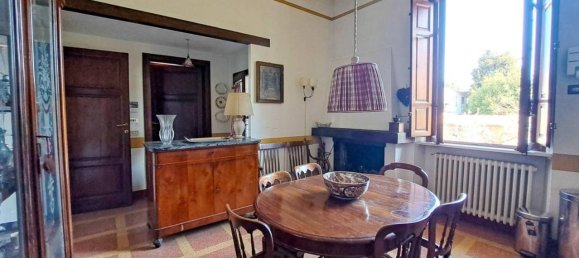 Квартира с 6 комнатами в Лукка, Италия № 41376 13