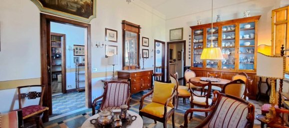 Квартира с 6 комнатами в Лукка, Италия № 41376 3