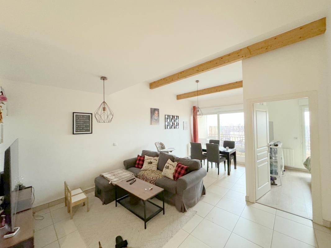 3 bedrooms Duplex in Drancy, France No. 186799