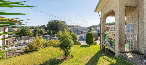 5 bedrooms House in Vila Verde, Portugal No. 180424 4