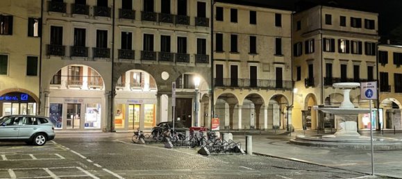 100m² Commercial property in Padua, Italy No. 89647 24